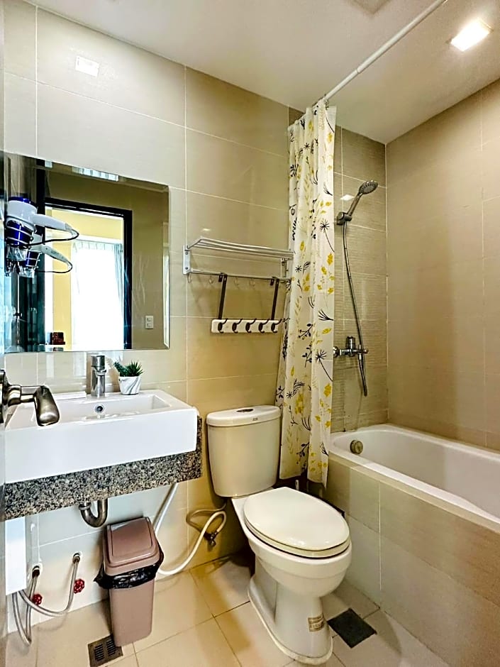 One Pacific Residences by HiveRooms