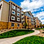 WaterWalk Extended Stay by Wyndham Kansas City - Overland Pk