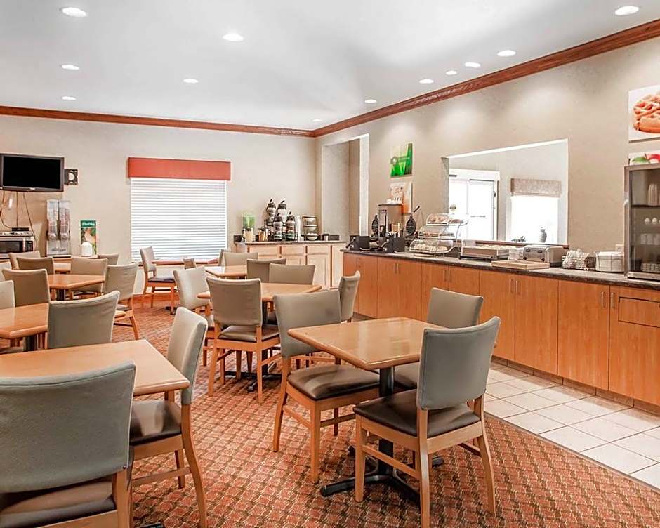 Quality Inn Lake of the Ozarks