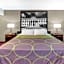 Super 8 by Wyndham Millbury/Toledo