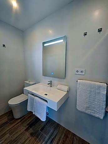 Large Double Room