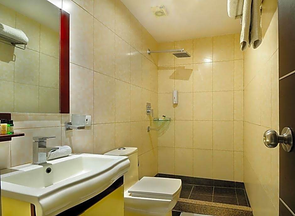 Hotel Aura @ Airport