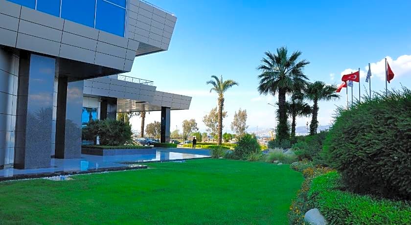 Wyndham Grand Izmir Ozdilek Thermal & Spa