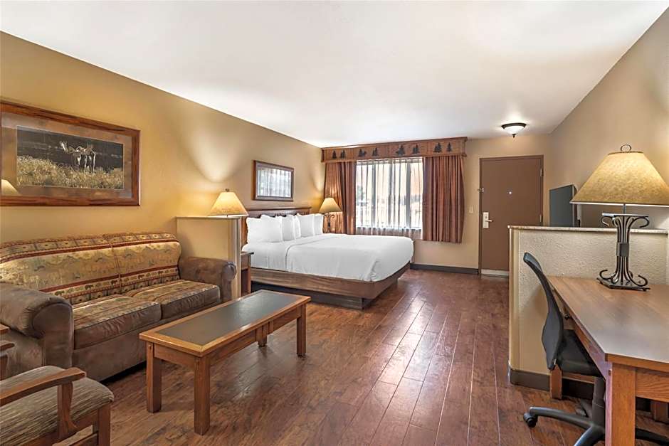 Best Western Plus Kelly Inn & Suites