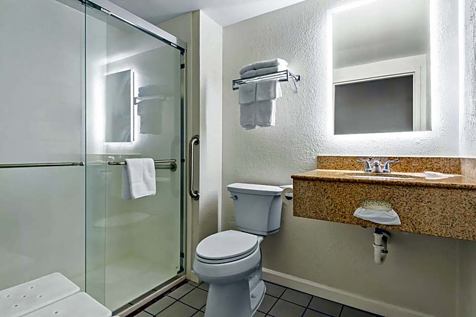 Days Inn by Wyndham Lancaster PA Dutch Country