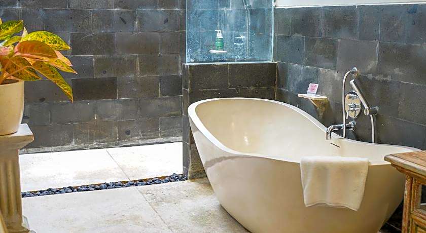 New Pondok Sara Villas