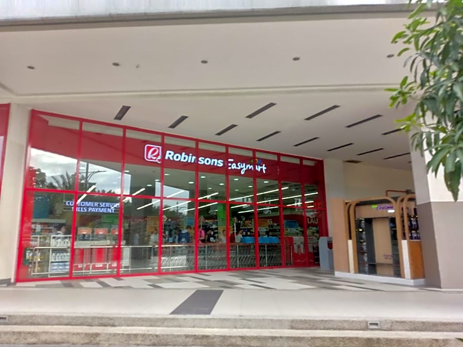 Mactan Newtown 8 boulevard Deluxe