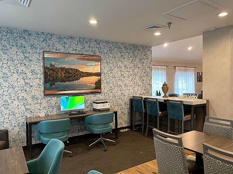 Best Western Fishkill Inn & Suites