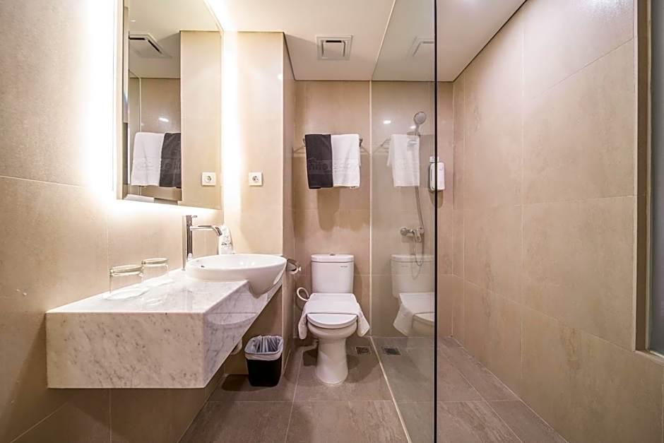 All Nite & Day Kebon Jeruk