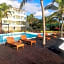 Casa del Puerto by MIJ - Beachfront Hotel