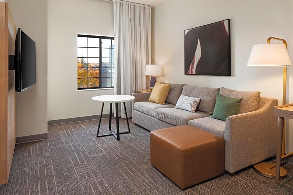 Staybridge Suites Minneapolis-Maple Grove