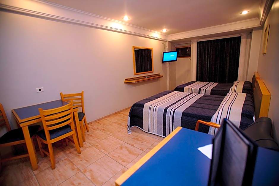 Hotel Columbia