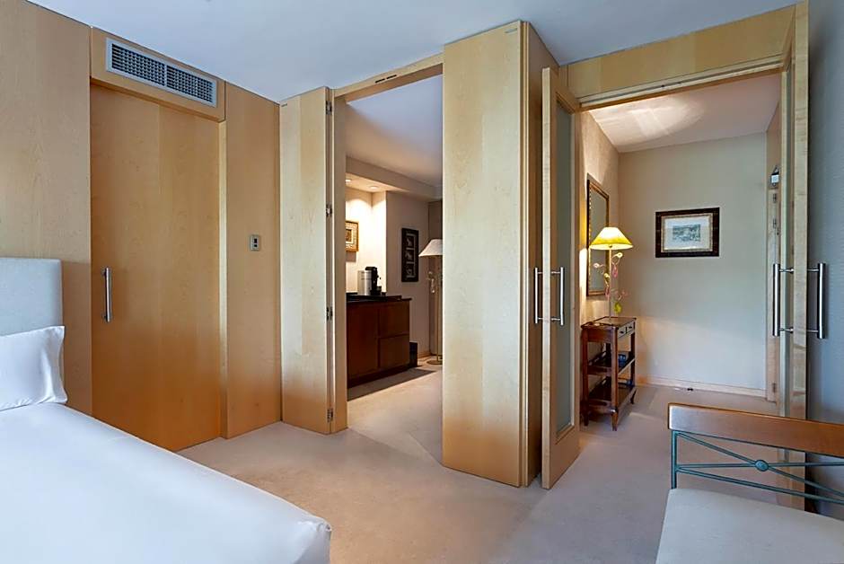 Suites del Mar Fenals