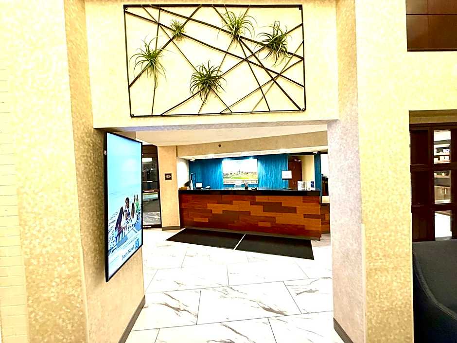 Best Western Plus Indianapolis North at Pyramids