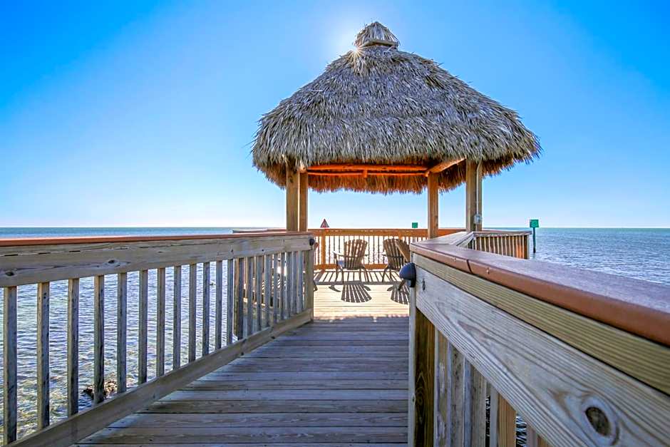 Ocean Pointe Suites at Key Largo