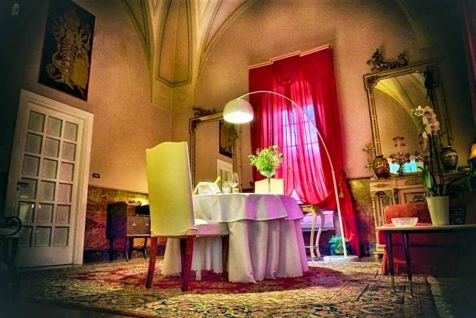 Alchimia Luxury Suites