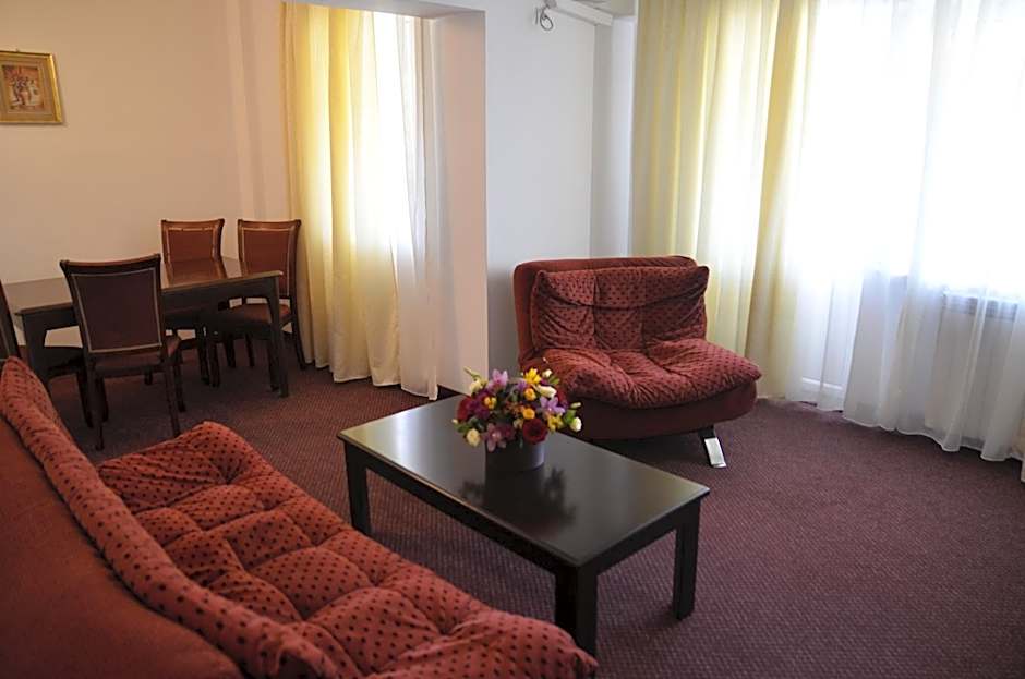 Hotel Europolis