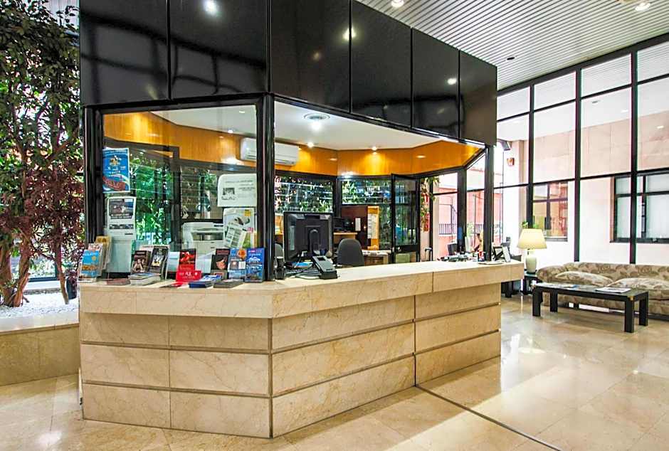 Espahotel Plaza Basilica