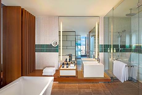 Fabulous Room, Room, 1 King Bed, City View