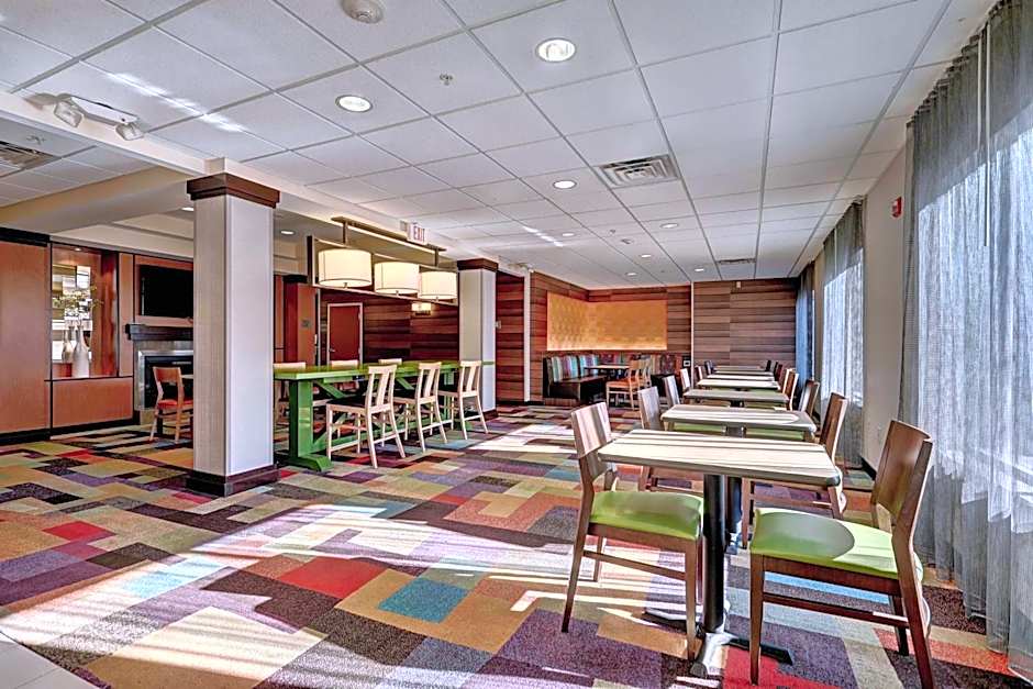 Fairfield Inn & Suites by Marriott Edison-South Plainfield