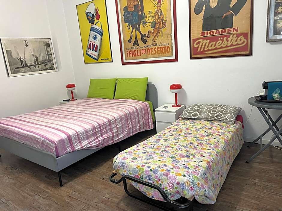 Room Saronno + B&B