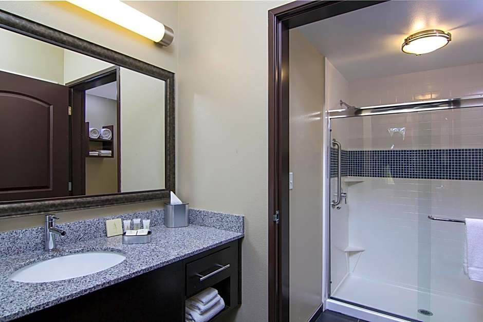 Staybridge Suites Carlsbad/San Diego By IHG