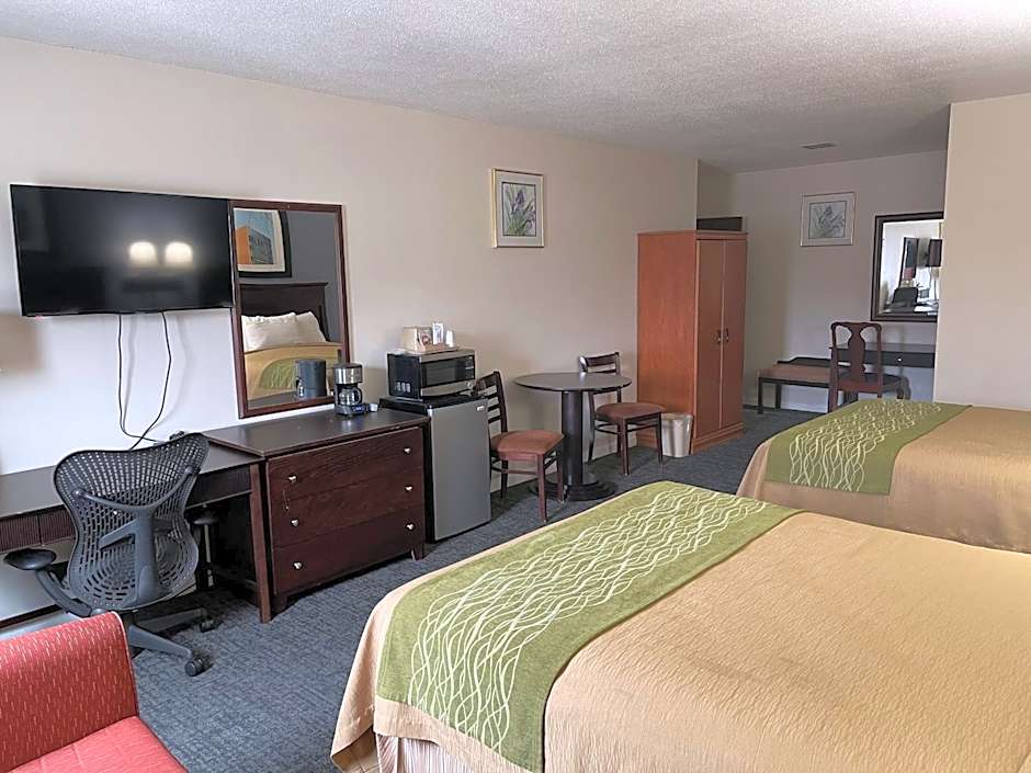 Village Inn Green Bay