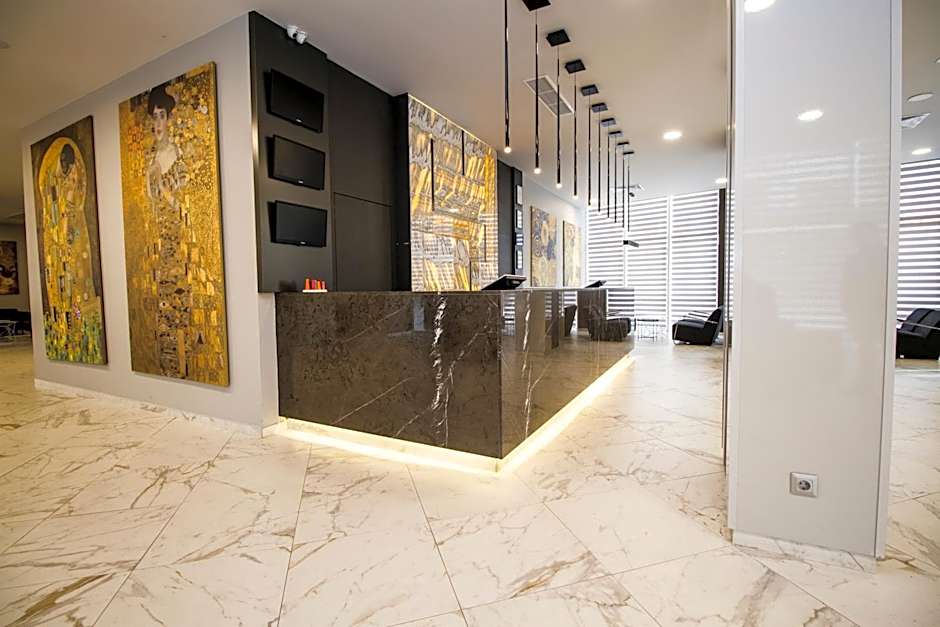 Best Western PLUS Premium Inn