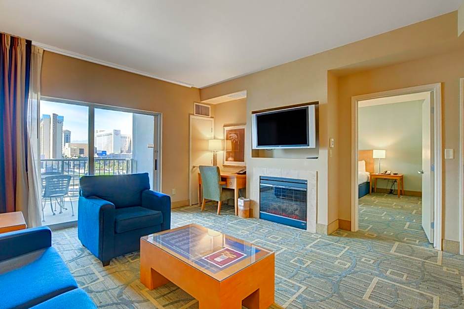 Princess II Suite Platinum * Balcony Strip Views