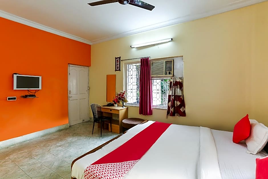 Sangita Guest House by OYO Rooms – Calcutta, LA