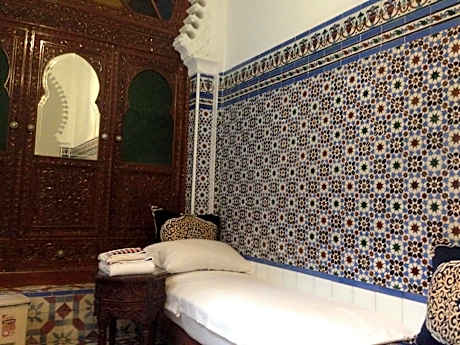 Double Room with Shared Bathroom