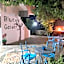 Blue Garden Inn