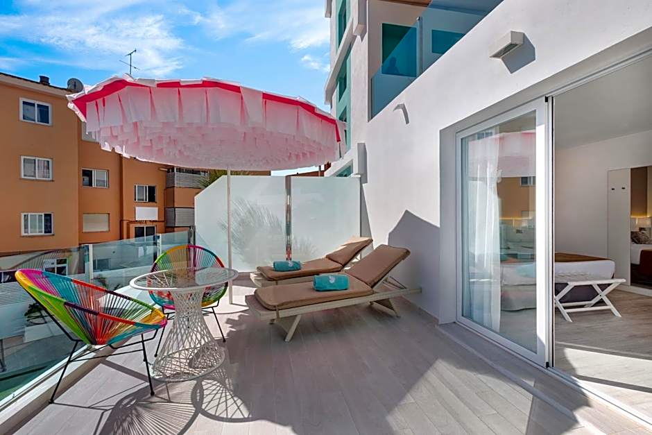 Plaza Santa Ponsa Boutique - Adults Only.