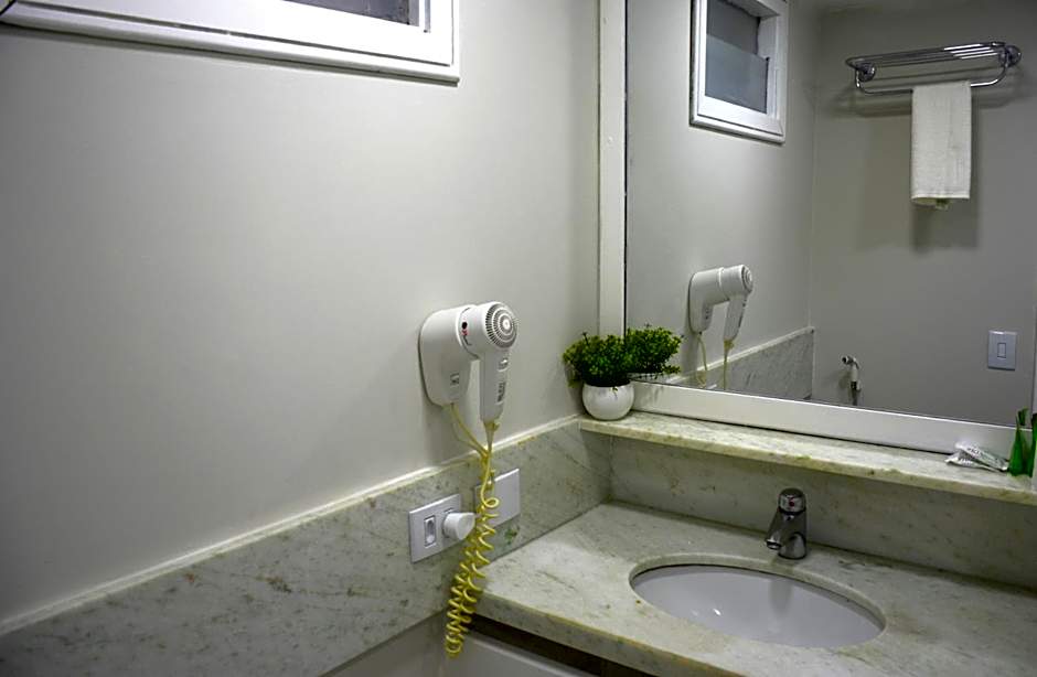 Na praia - Araça 104 - Térreo frente mar