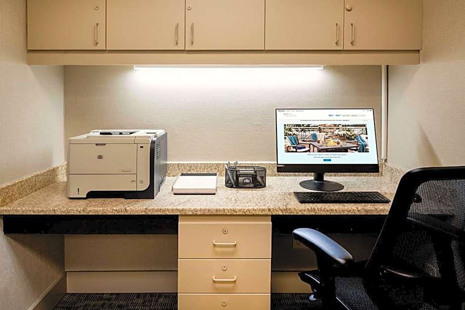 Hilton Garden Inn Folsom