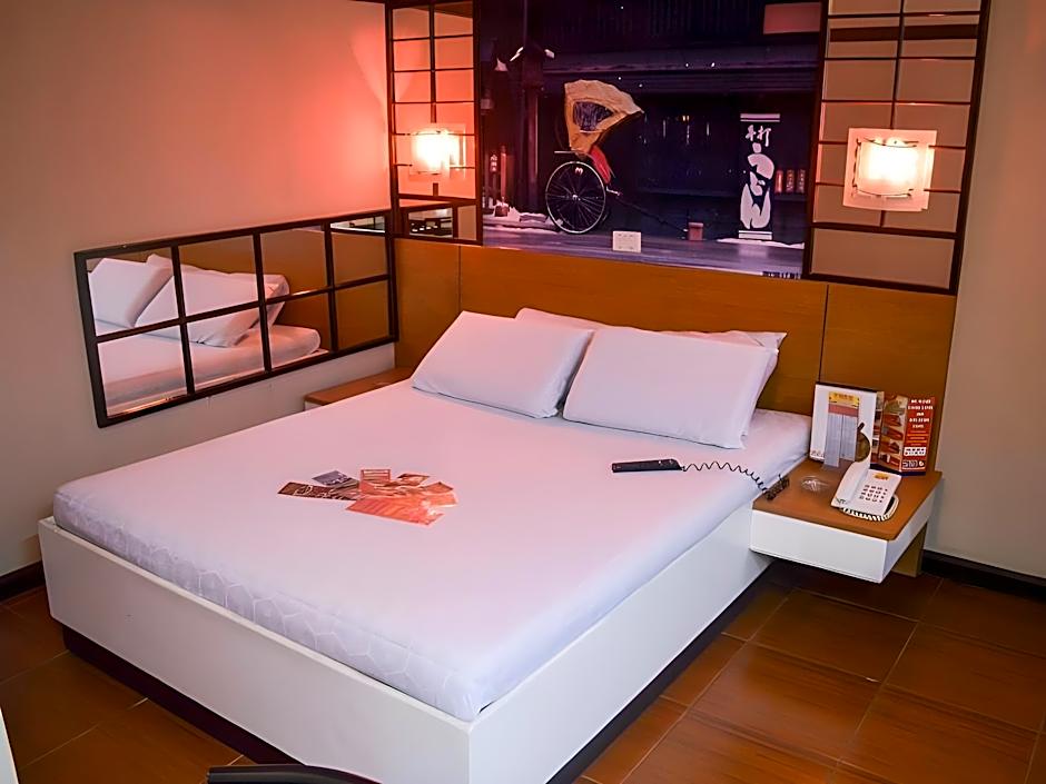 Hotel Sogo Aurora Blvd - Cubao