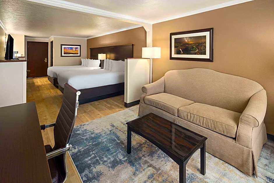 Photo 1 of 5 of Family Studio 2 Queen Beds Suite