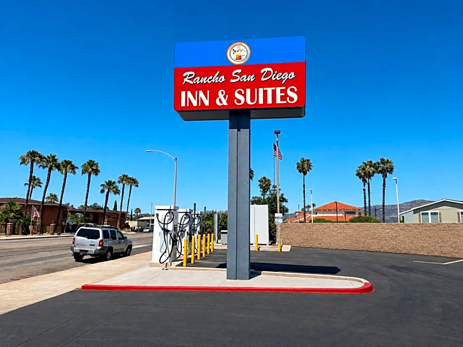 Rancho San Diego Inn & Suites