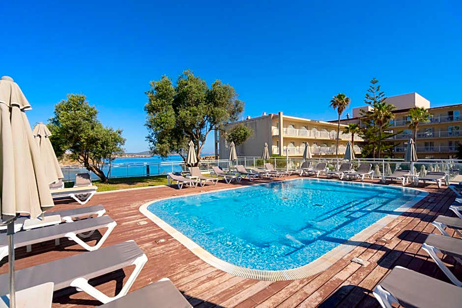 Club Hotel Aguamarina