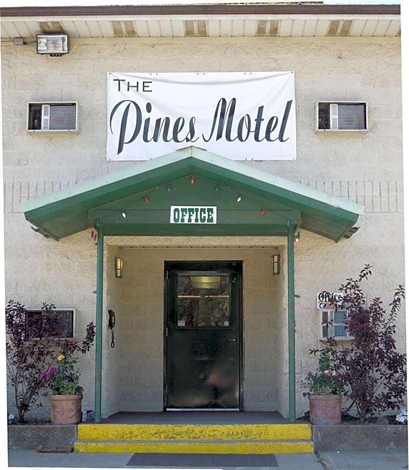 The Pines Motel
