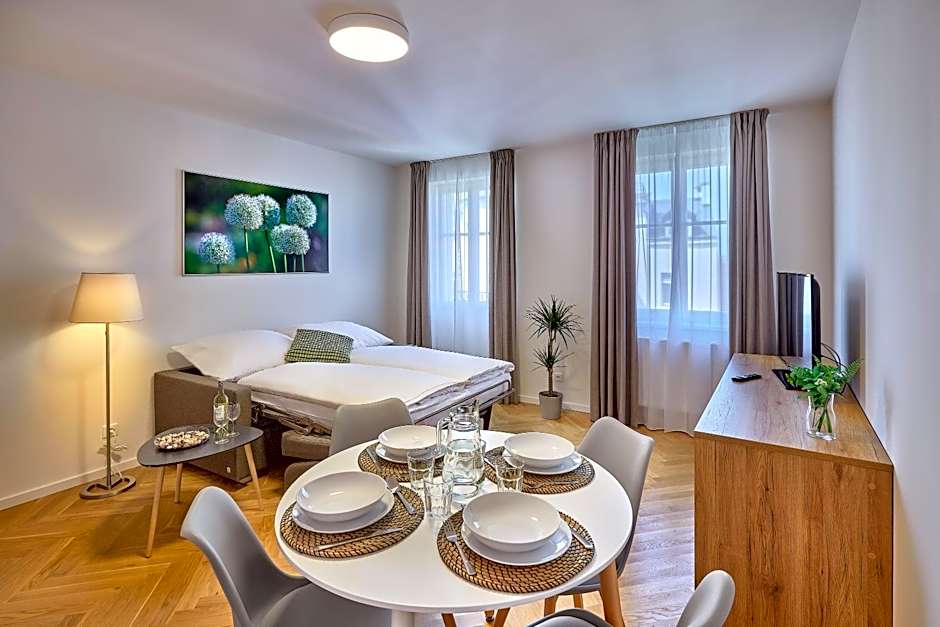 DownTown Suites Rubesova