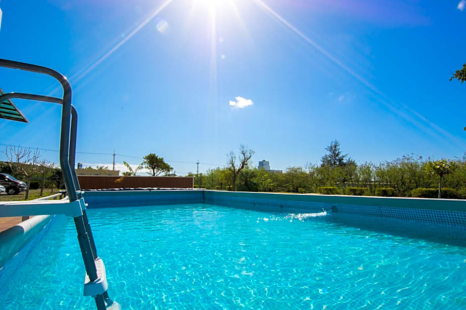 Kenting Anshantinyuan Inn