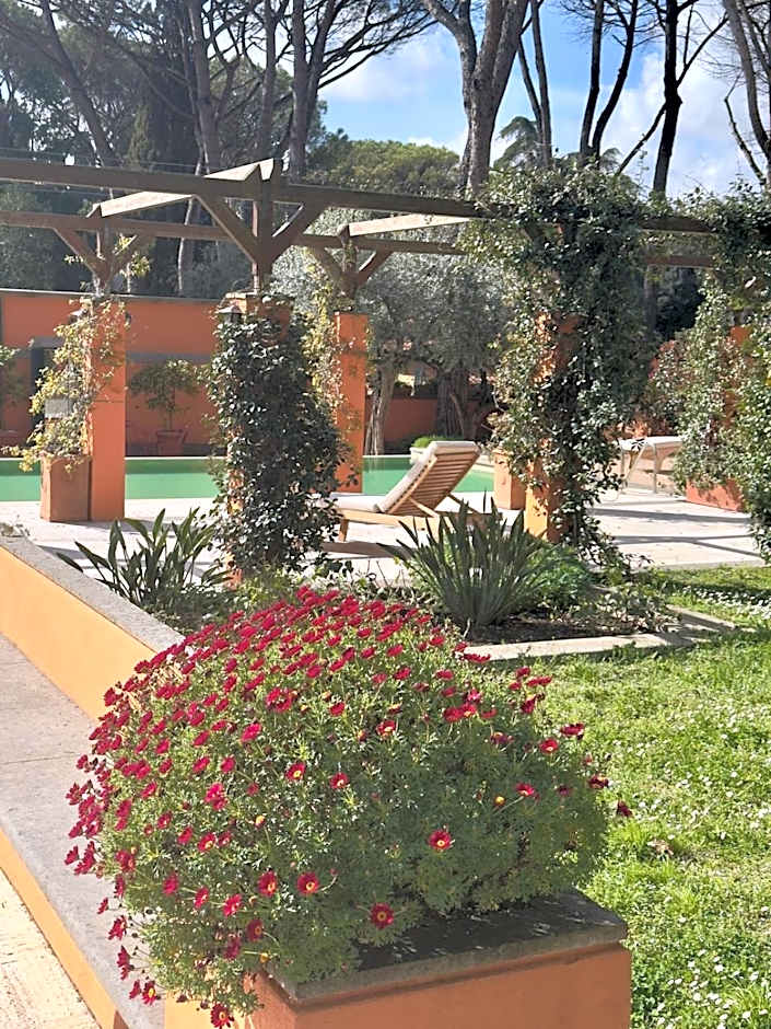 Hero's Garden Relais