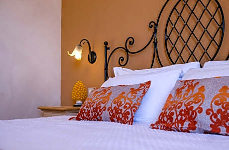Double Room with Balcony and Sea View