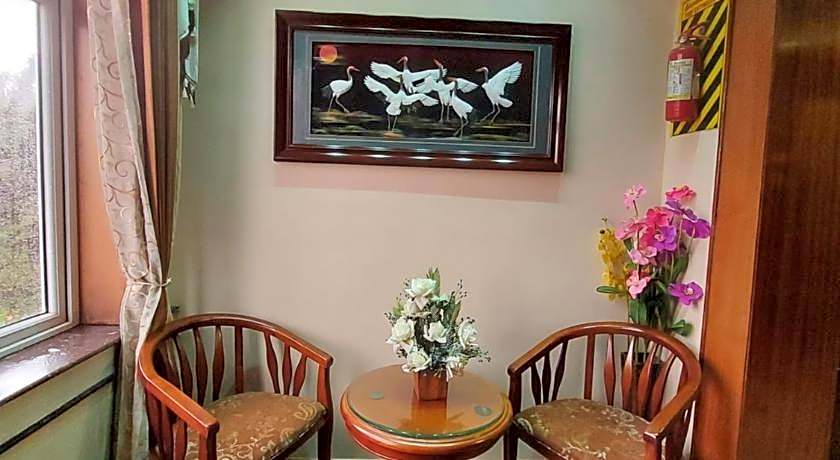 Hotel Astoria Residency