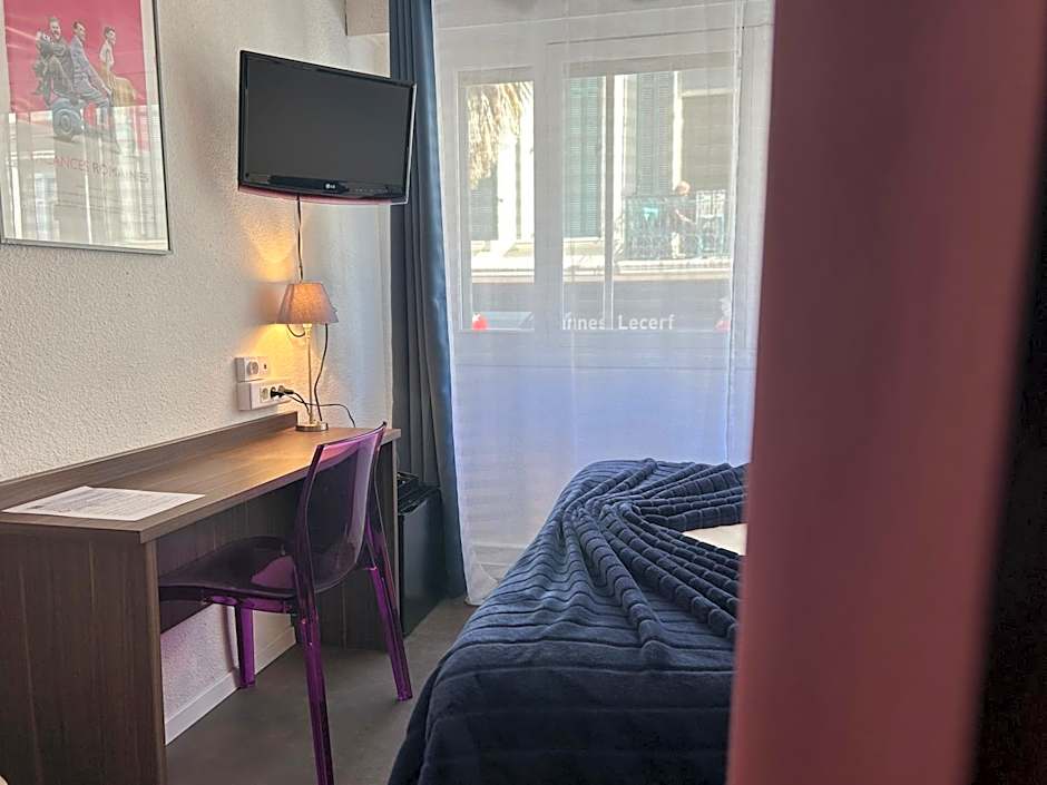 ATH hôtel Athénée