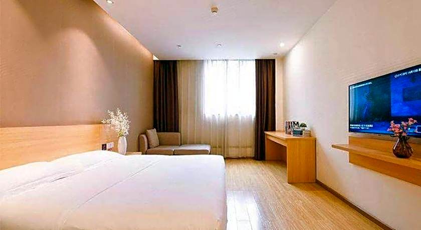 7 Days Premium Chongqing Longtou Temple North Railway Station Center