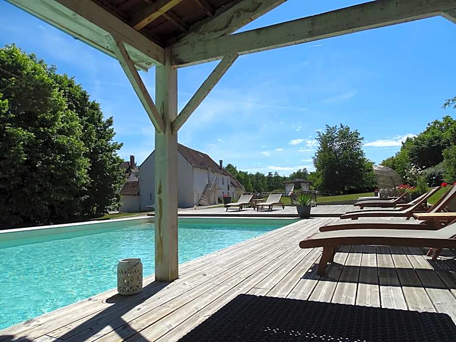 CHARME AU FIL DE L'EAU