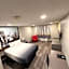 Super 8 by Wyndham Macomb