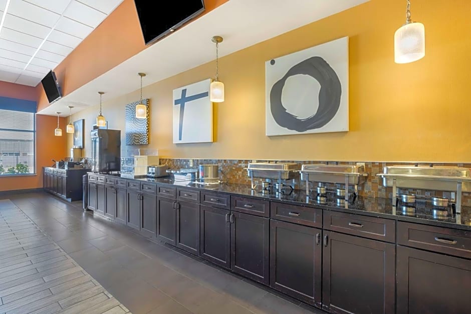Best Western Plus North Platte Inn & Suites